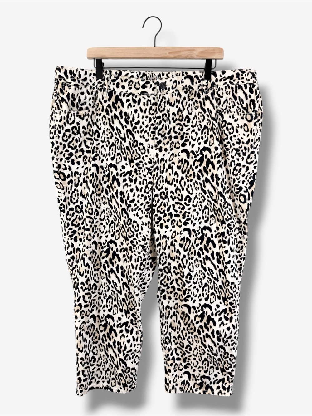 Chico’s Slim Leg Crop Pants 4R US 20 Black Cream Leopard Animal Print
